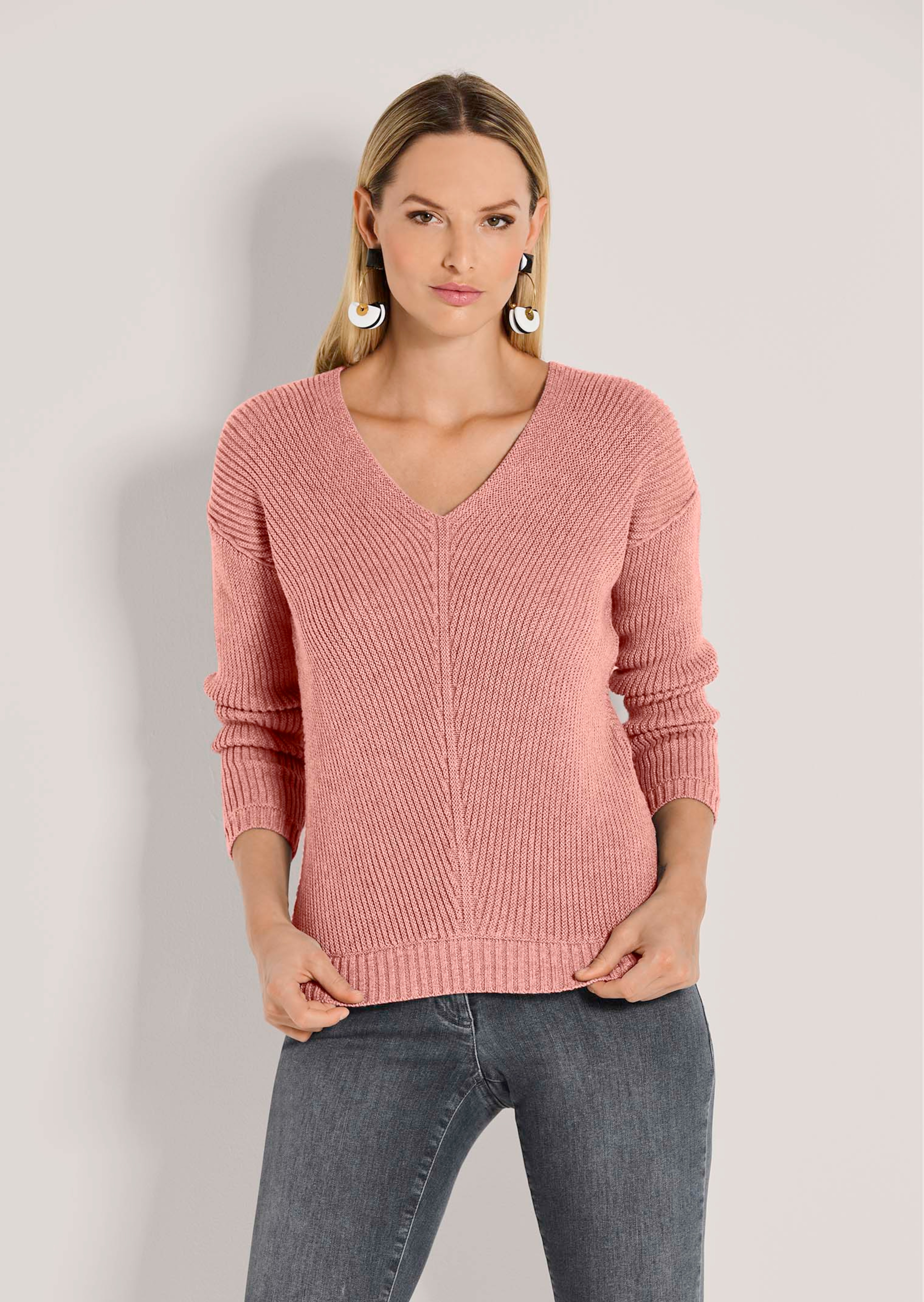 Langarm-Pullover mit V-Ausschnitt