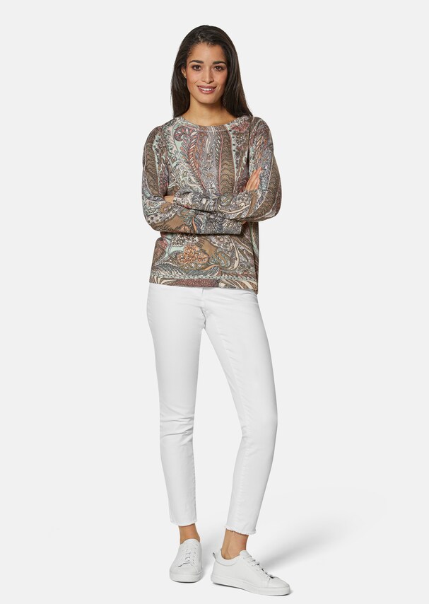 The round-neck jumper with paisley pattern 1