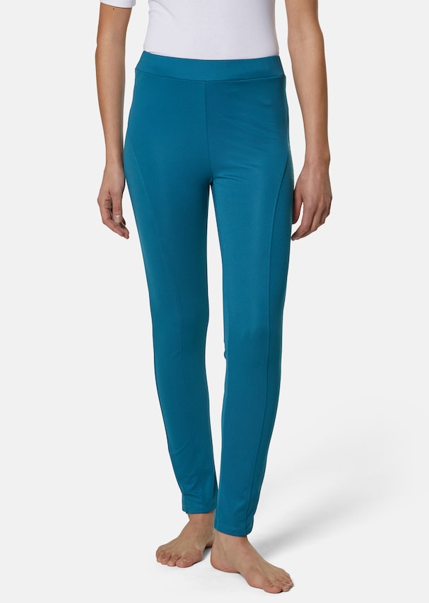 Slim-fit trousers with comfort waistband