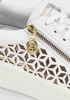 Sneaker mit seitlichen Ornamenten thumbnail 3