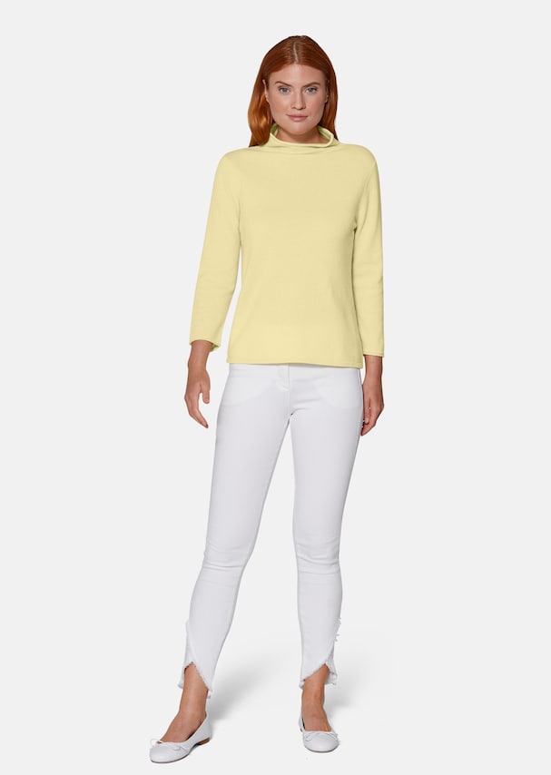 Cashmere jumper with rolled edges