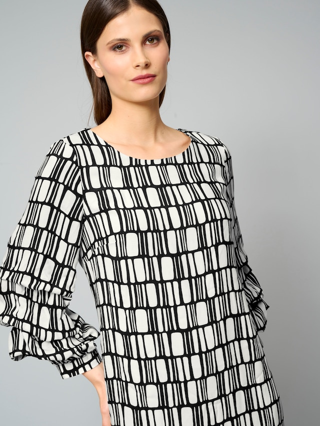Kleid mit gerafften Ärmeln 2