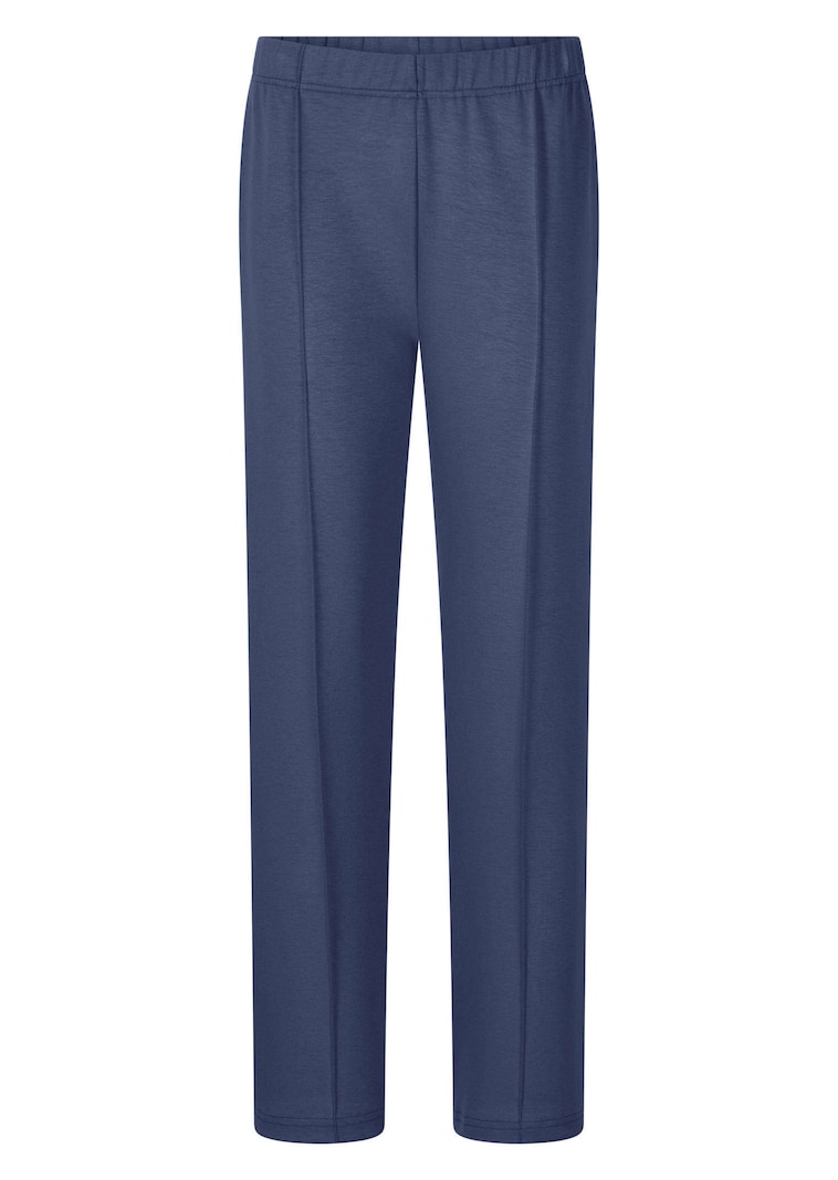 Locker fallende Jogginghose