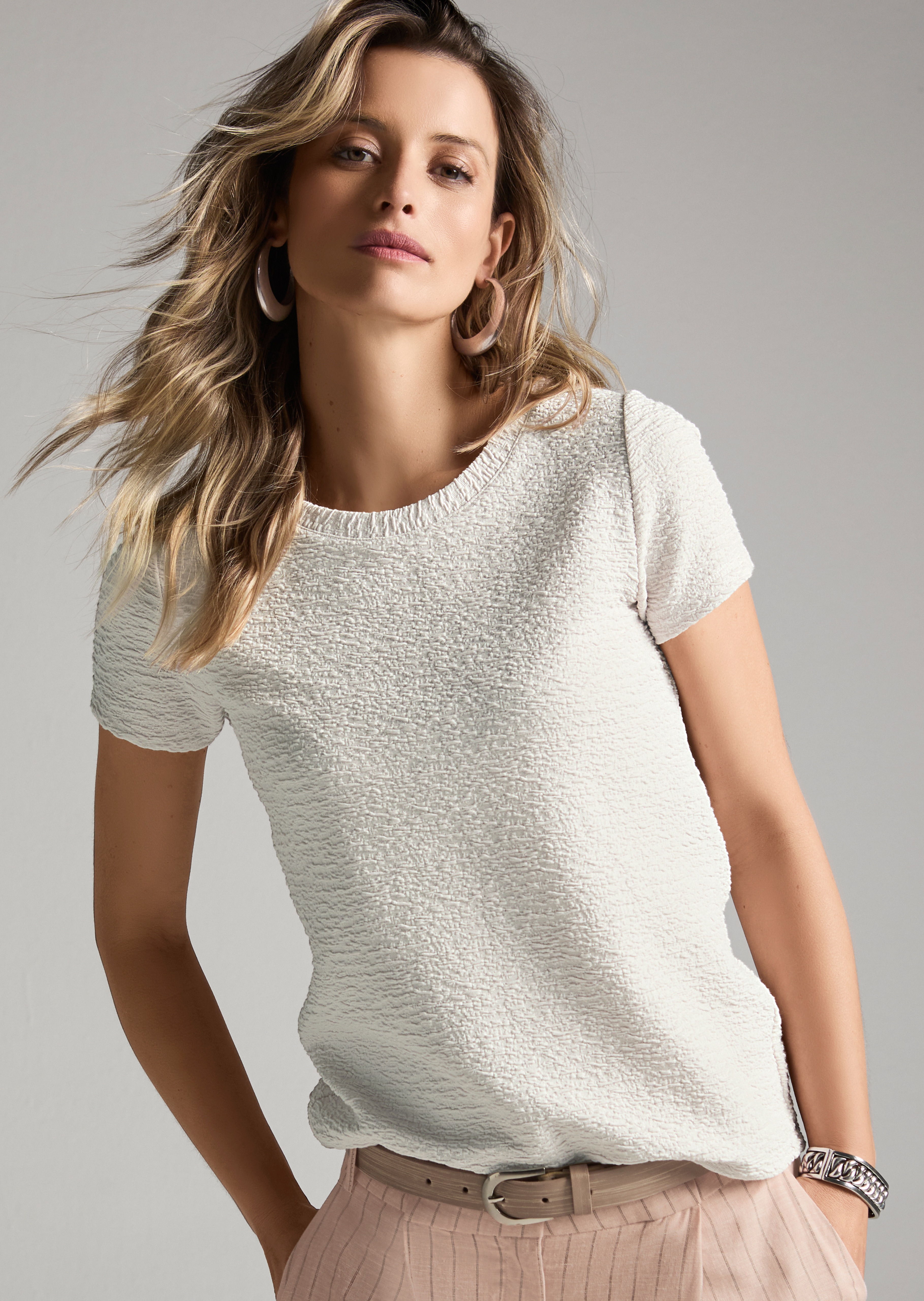 Cloqué-Shirt mit kurzen Ärmeln