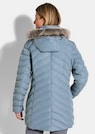 Veste matelassée avec capuche en fausse fourrure thumbnail 3
