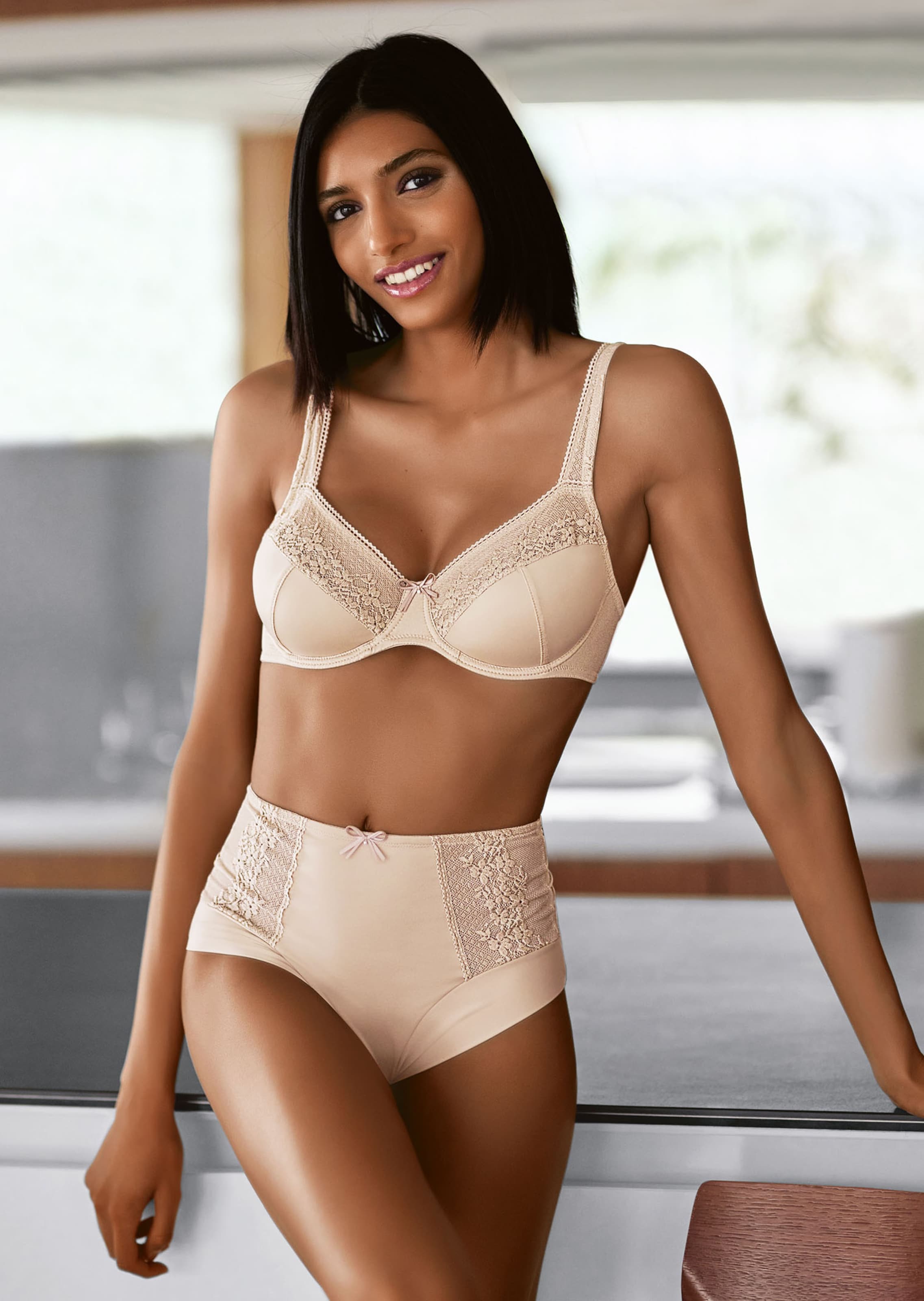 Lingerie acheter en ligne MADELEINE Vetement