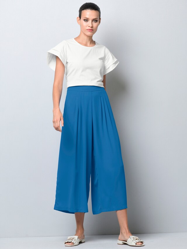 Hose mit Pliseefalten 1