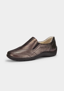 Élégants mocassins en cuir souple thumbnail 1