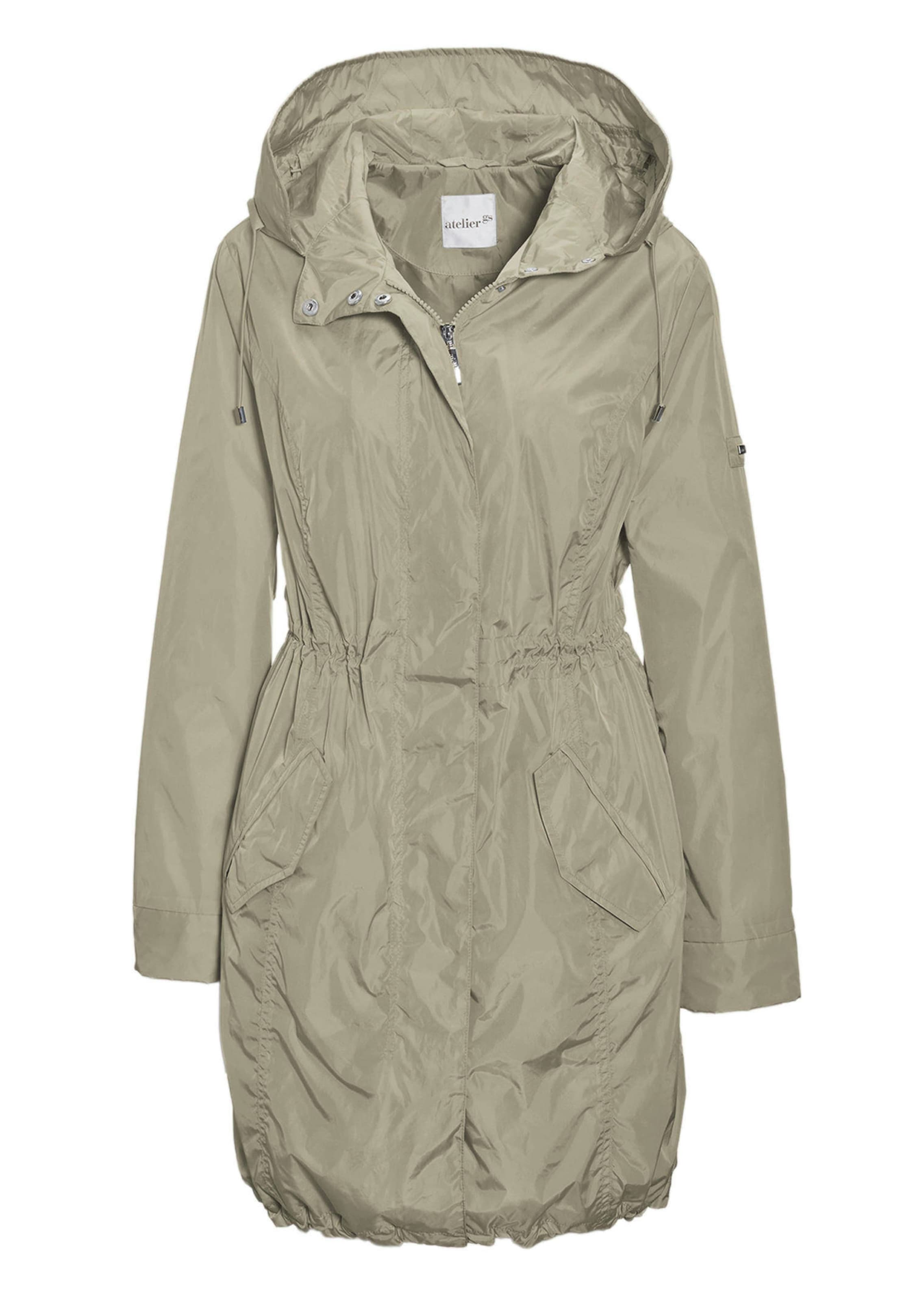 Trendiger leichter Regen Parka aus funktionalem Material