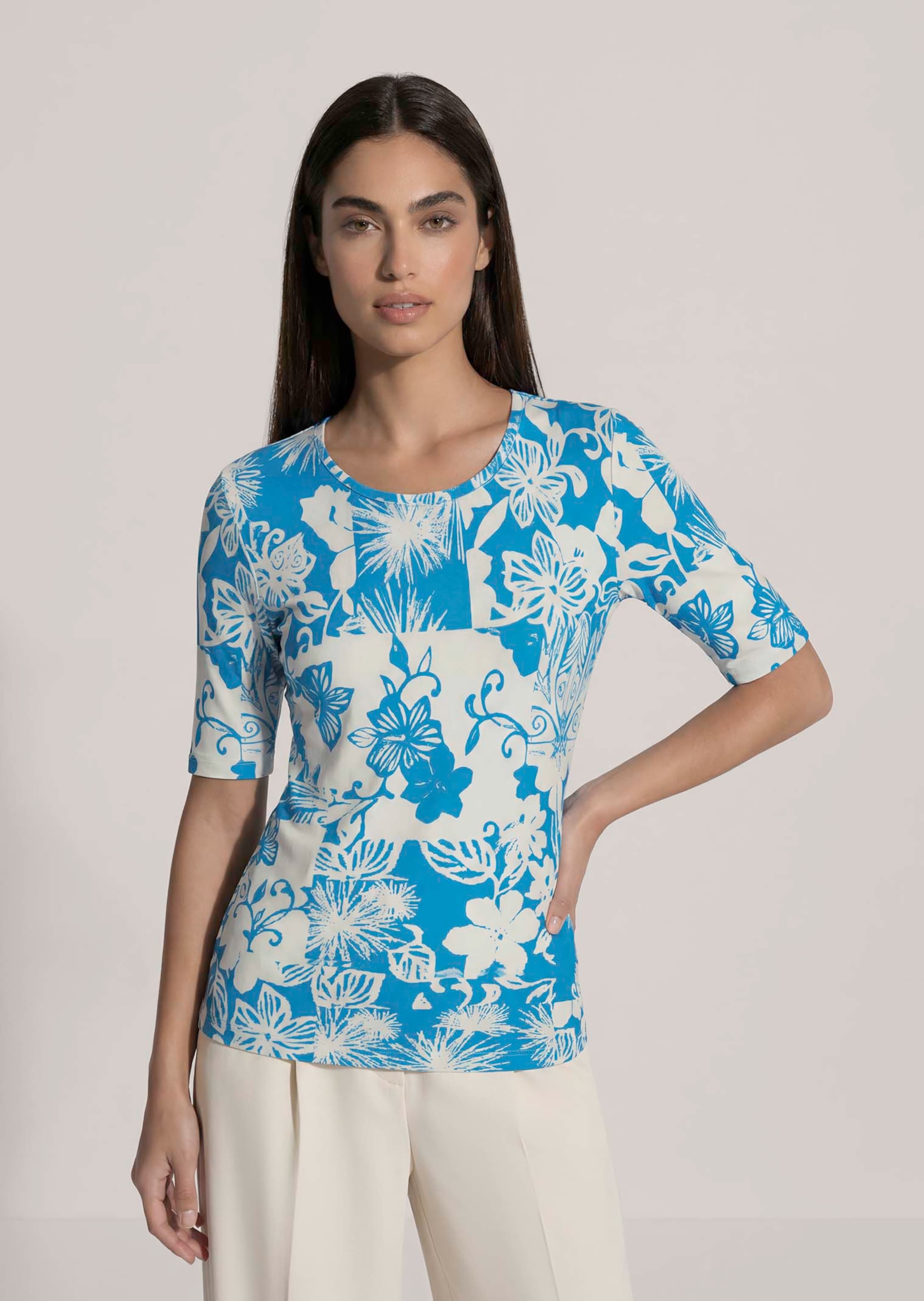 Shirt mit abstraktem Blüten-Print