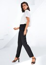 Sommerlicher Overall im Zweiteiler-Look thumbnail 2