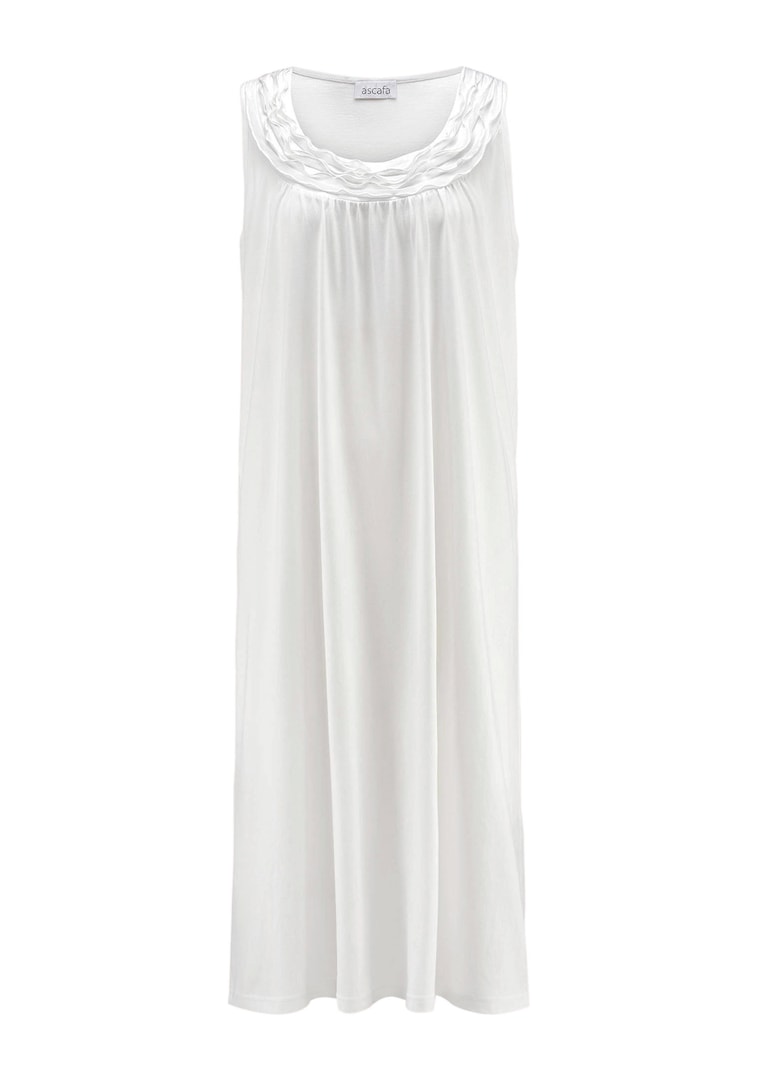 Chemise de nuit longue ornée de ruches