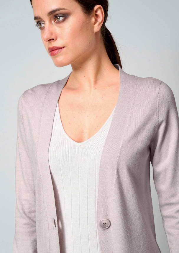 Strickjacke in Maxilänge