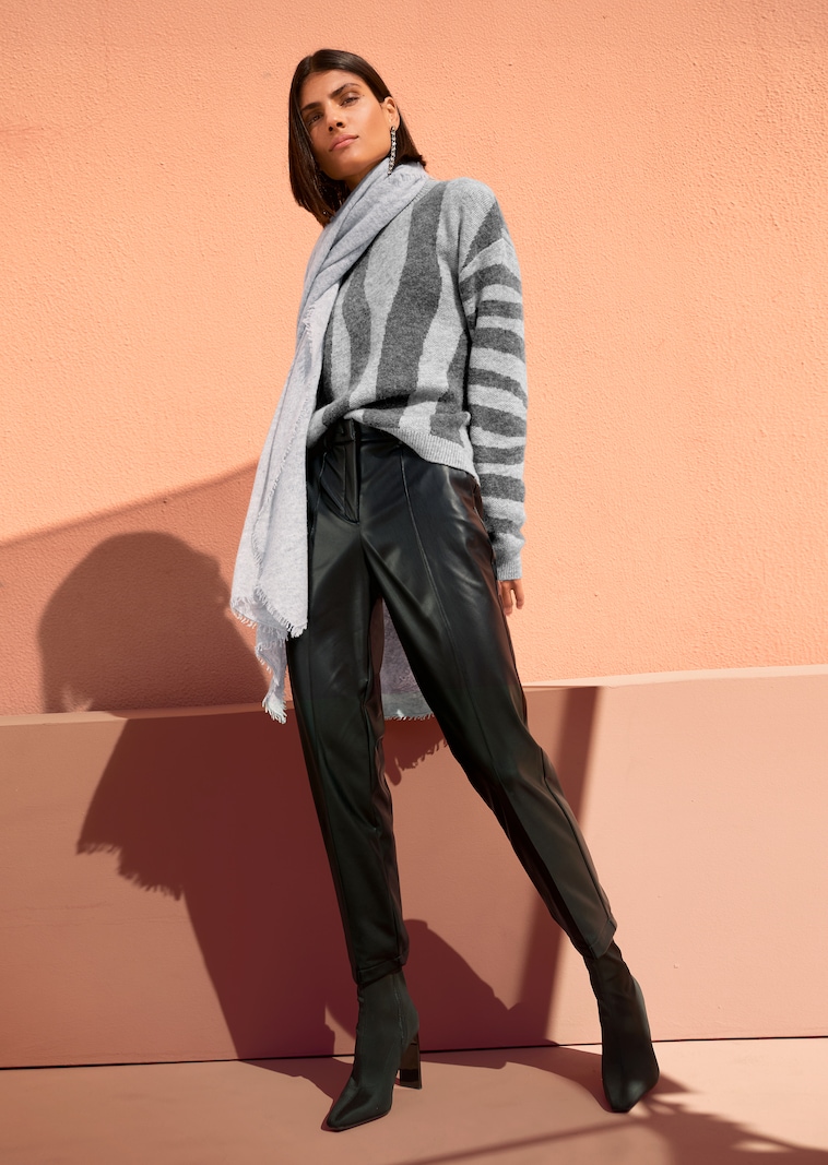 Jacquard-Pullover mit Stehkragen