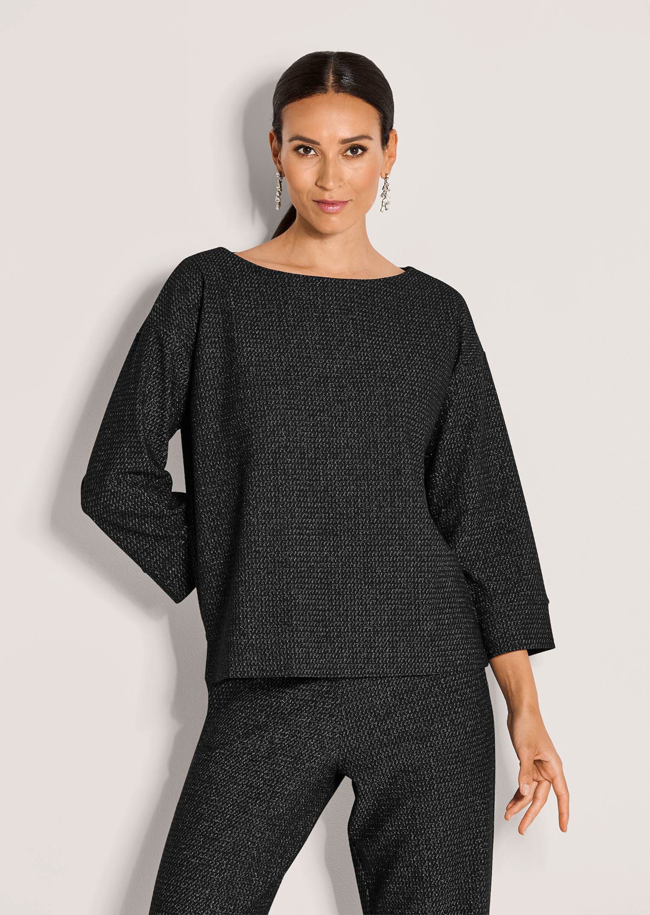 Sweat-shirt