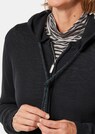 Weiche Strickjacke mit Kapuze und Reissverschluss thumbnail 5