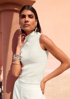 Stricktop mit dekorativen Detail thumbnail 7