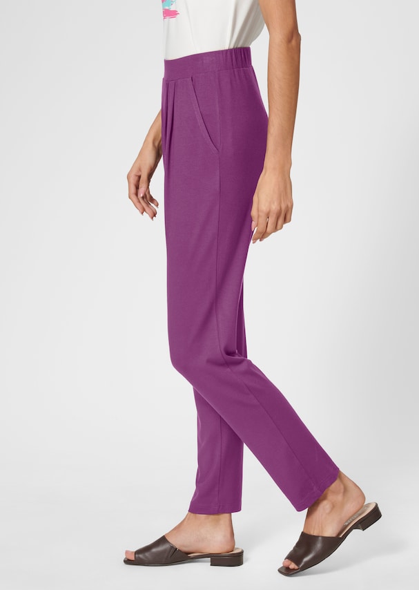 Tapered wellness trousers 3