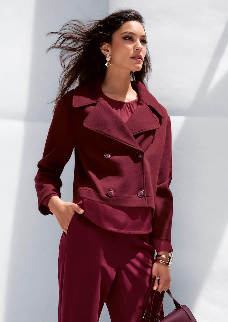 Zweireihiger Kurzblazer