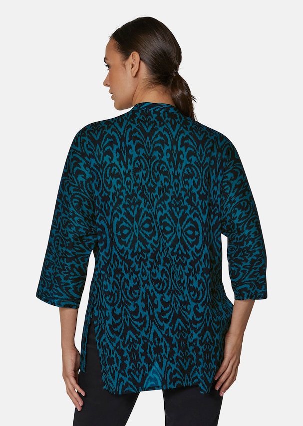 Blouse with high-contrast print and batwing sleeves 2