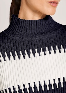 Pull avec motif à larges rayures thumbnail 5