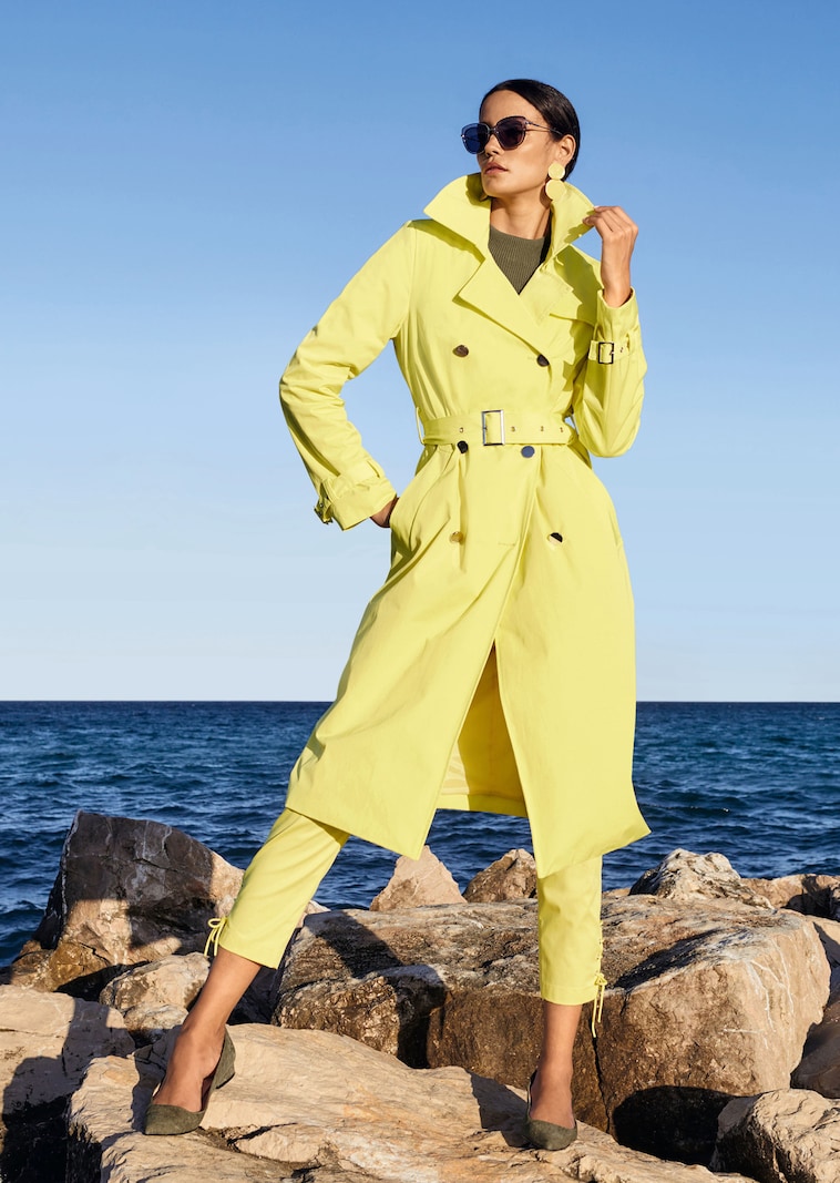 Sommerhose mit Schnürung am Bein