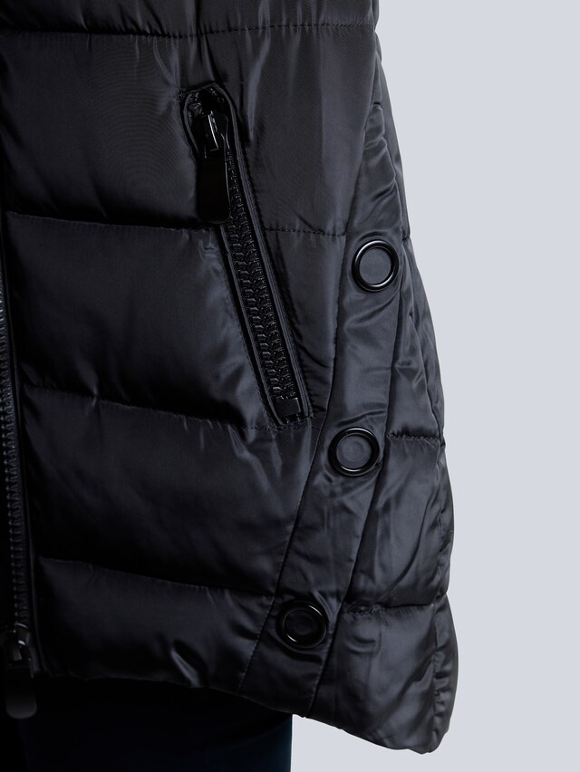 Steppjacke mit stylisch markantem Reißverschluss 1