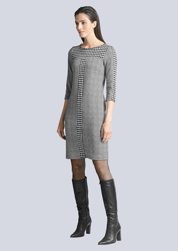 Jerseykleid im Mustermix 4