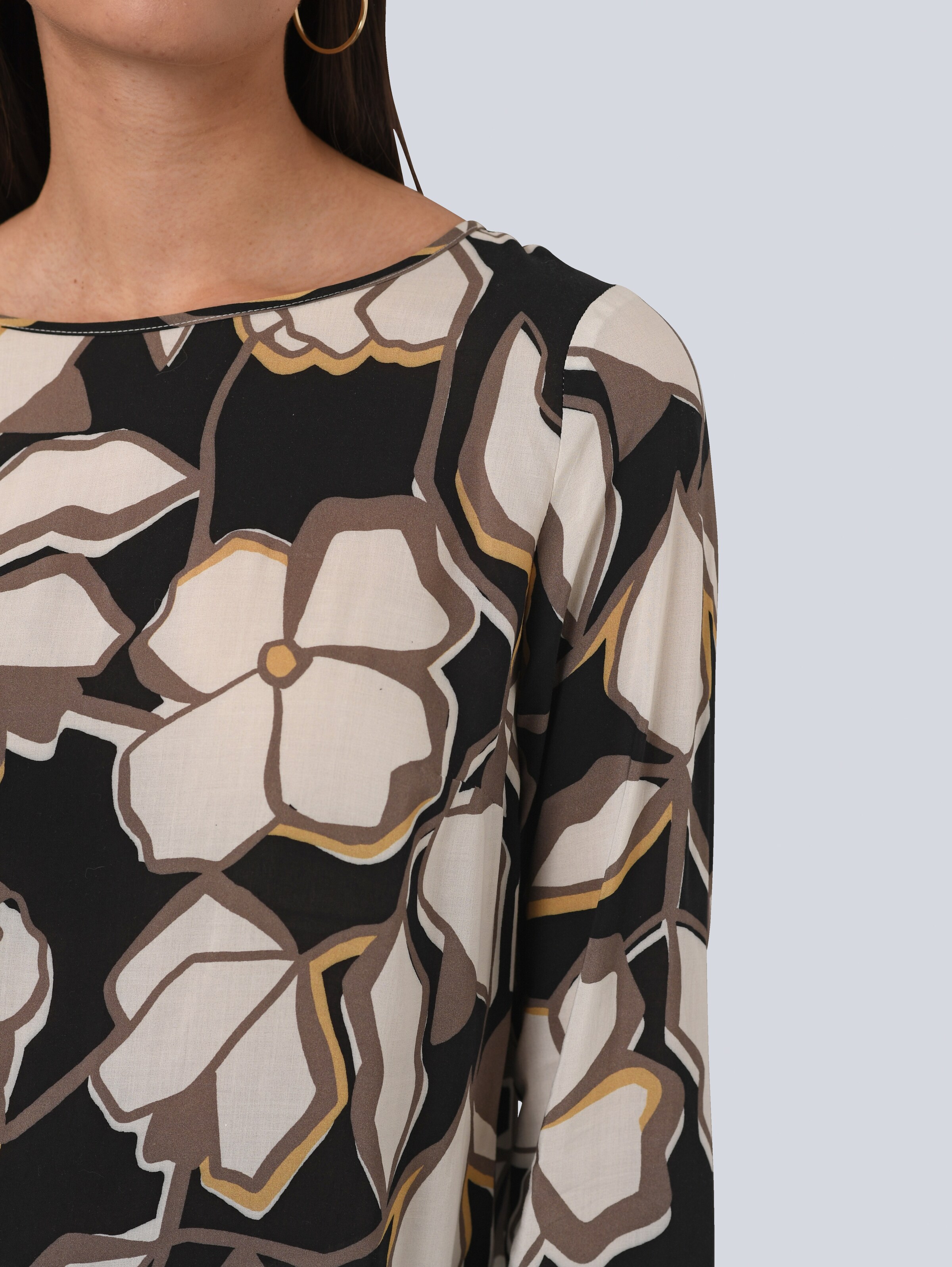 Bluse mit Allover Print 1