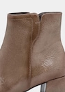 Bottines en cuir verni thumbnail 2