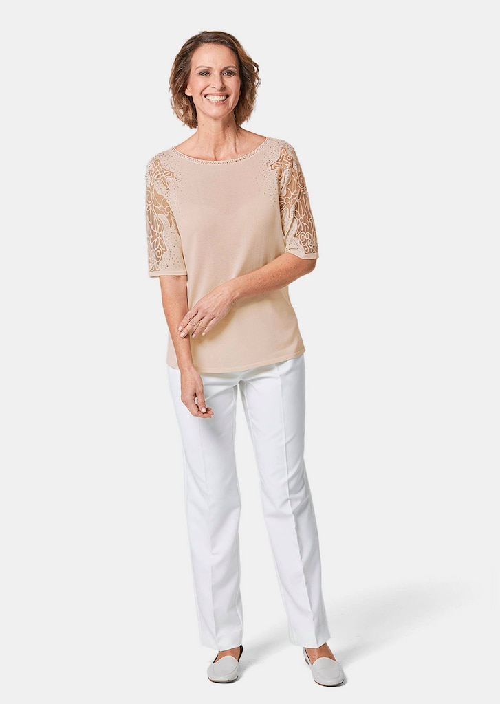 Pullover mit Spitzeneinsätzen und Glanzsteinchen