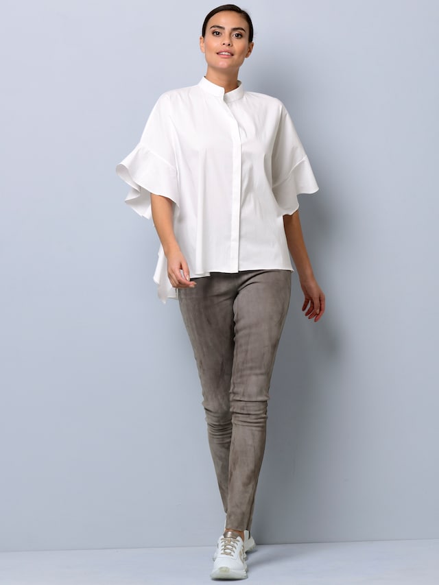 Oversizedbluse mit großem Volantärmel 1