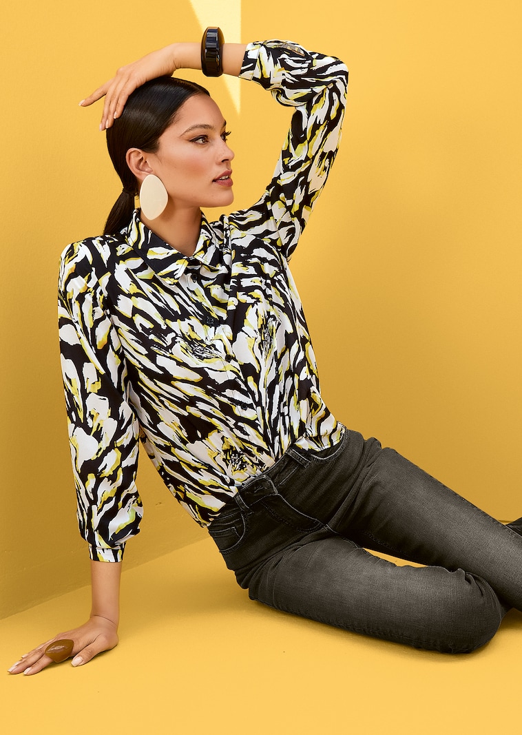 Hemdbluse mit Unikat-Print