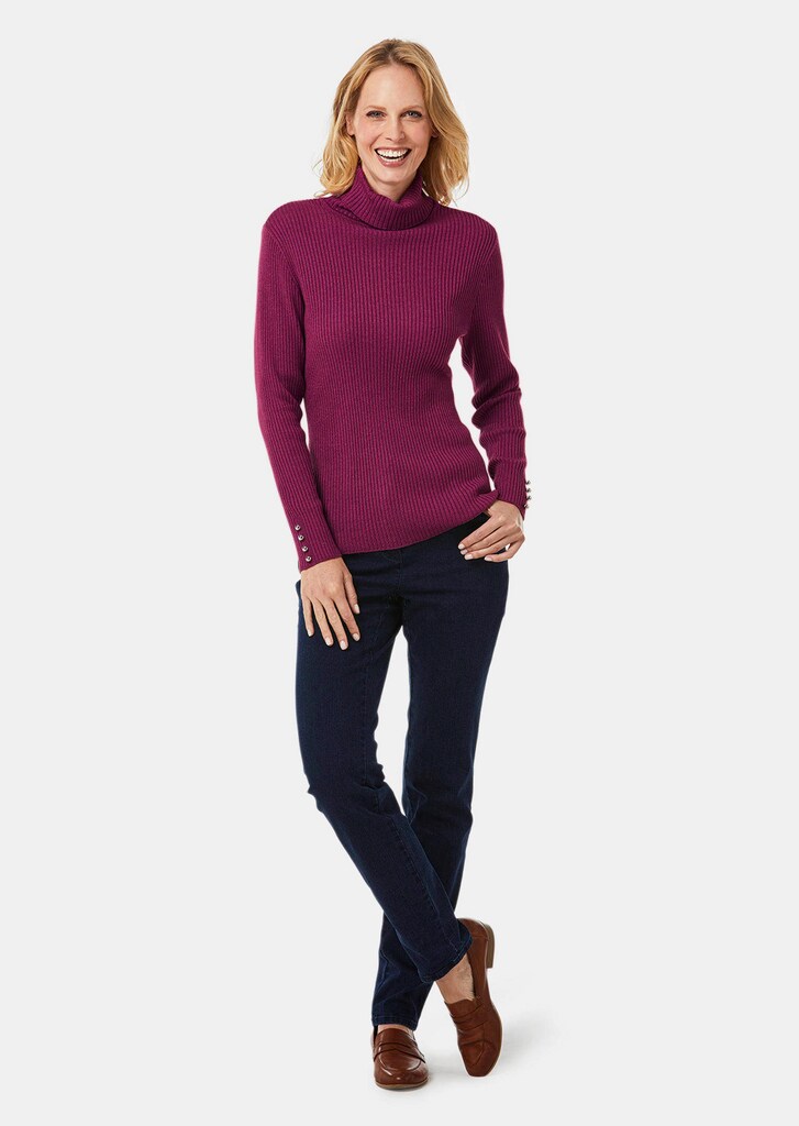 Eleganter Rollkragenpullover mit optischen Knöpfen