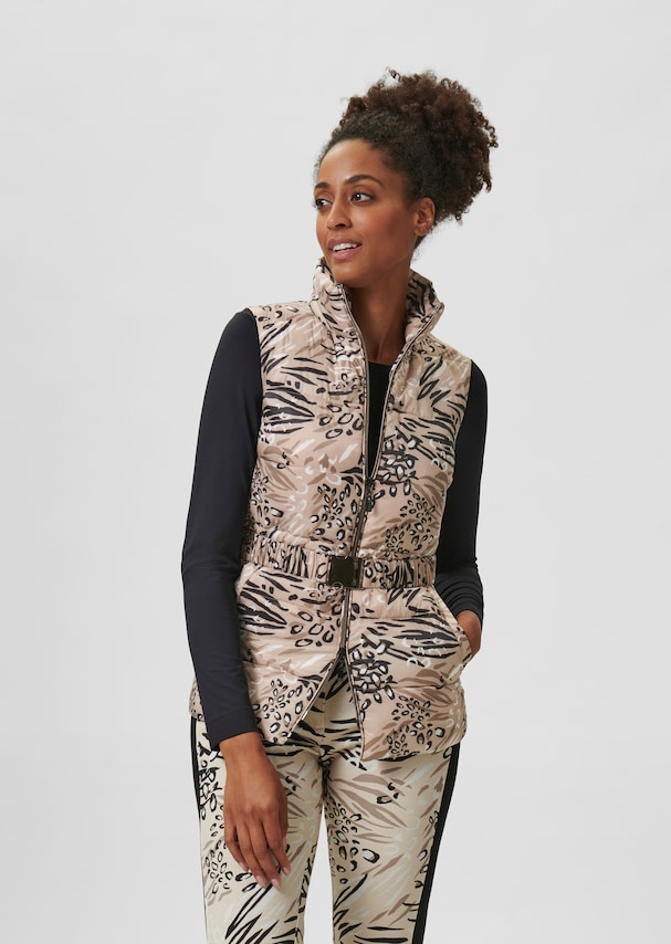 Quilted waistcoat with abstract print and belt