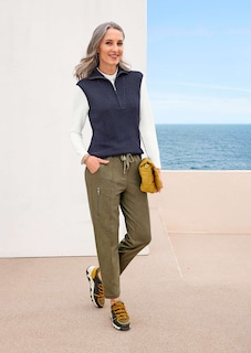 Modischer Pullunder mit Troyerkragen thumbnail 7