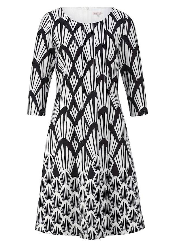 Kleid mit femininen Biesen 5