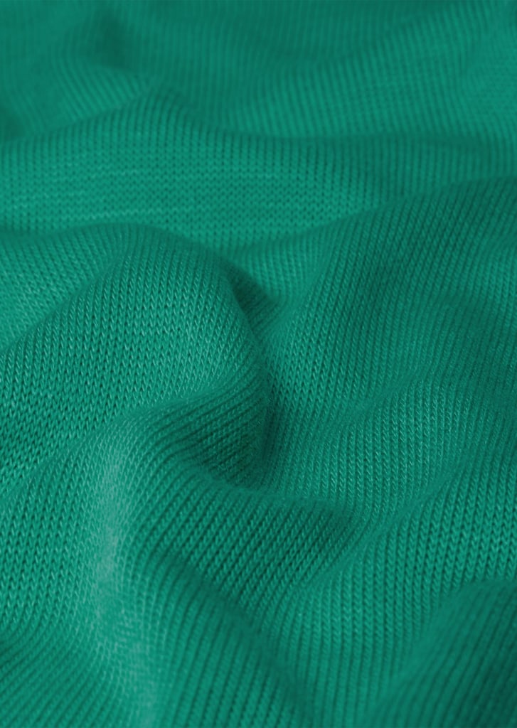 Locker sitzender Strickpullover