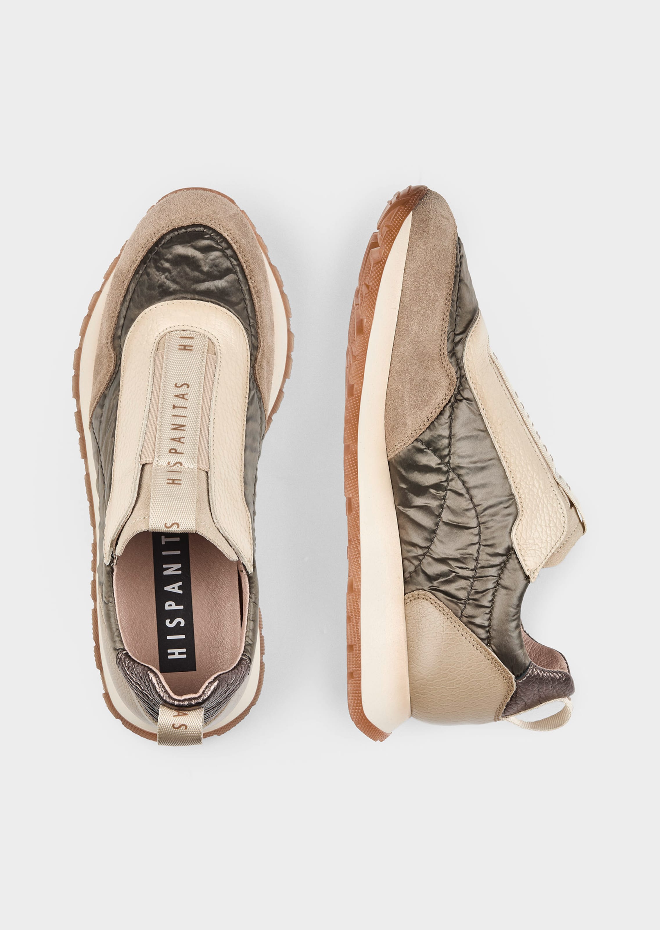 Slip-on Sneaker mit Prägung