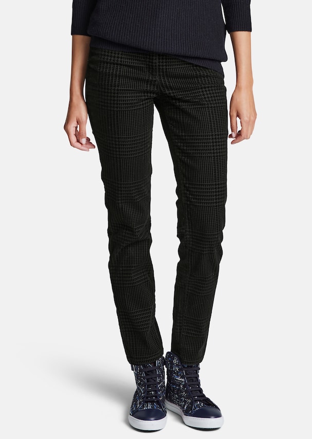 Jeans with houndstooth pattern