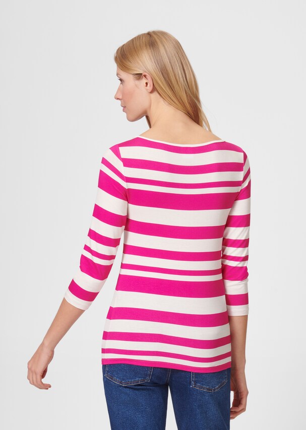 Striped shirt with boat neckline 2