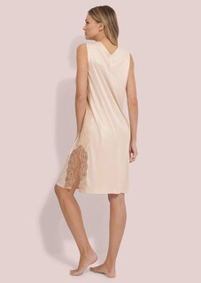 Negligé mit Seide und Spitze thumbnail 2