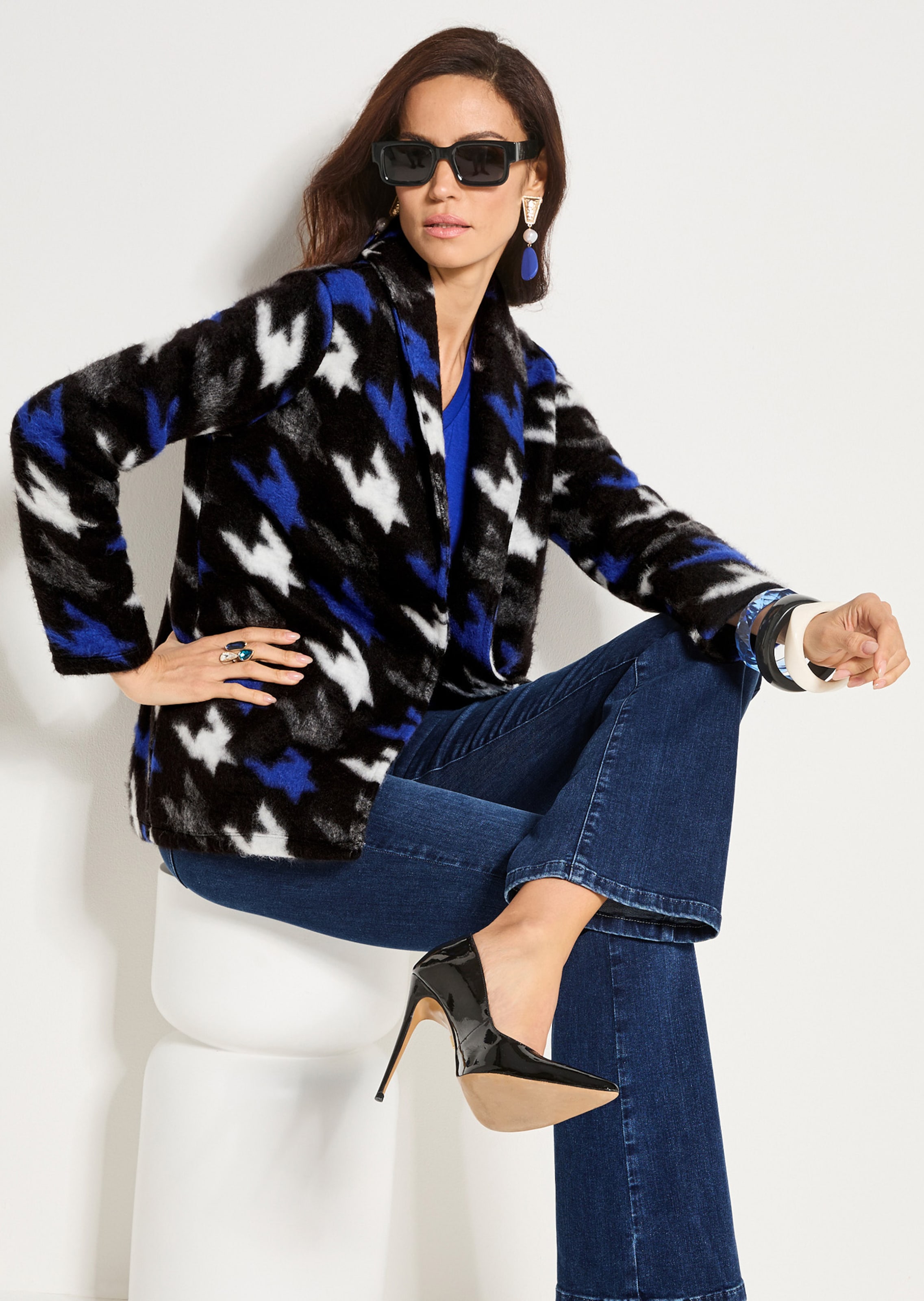 Verschlusslose Shirtjacke mit Hahnentrittmuster