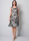 Kleid mit angesagtem Druckdessin thumbnail 2