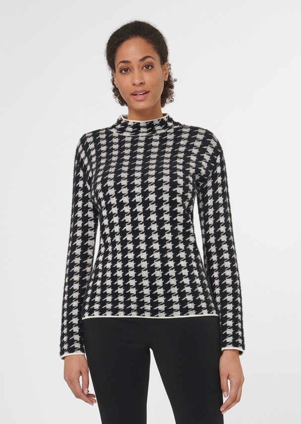 Stand-up collar jumper with jacquard pattern