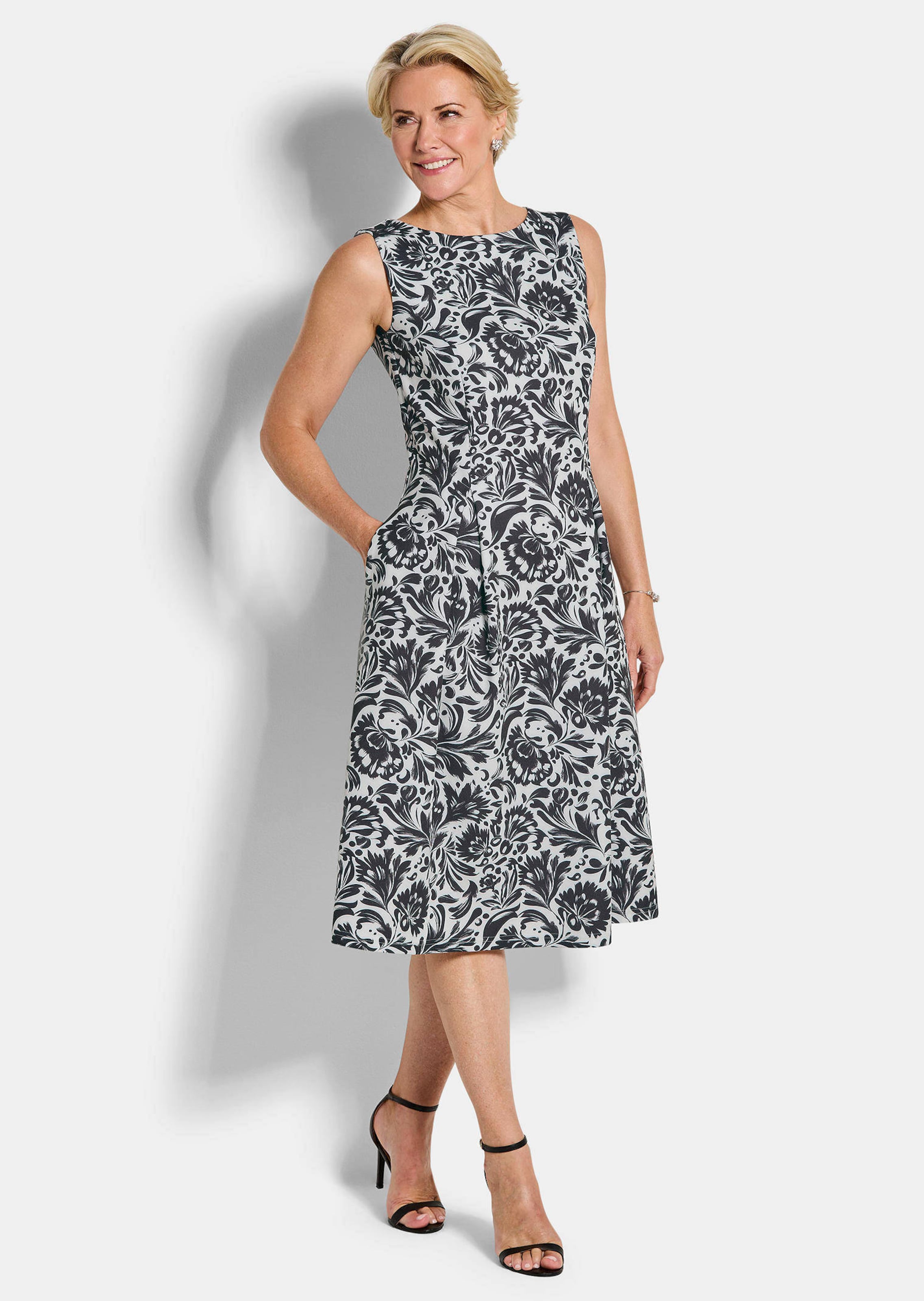 Elegantes Kleid aus Crêpe-Jersey