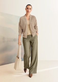 Weiche Strickjacke mit Lochmuster thumbnail 7