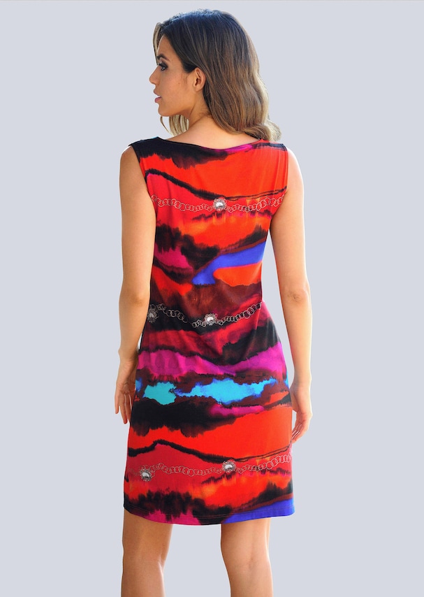 Kleid in warmen Farbtönen 1