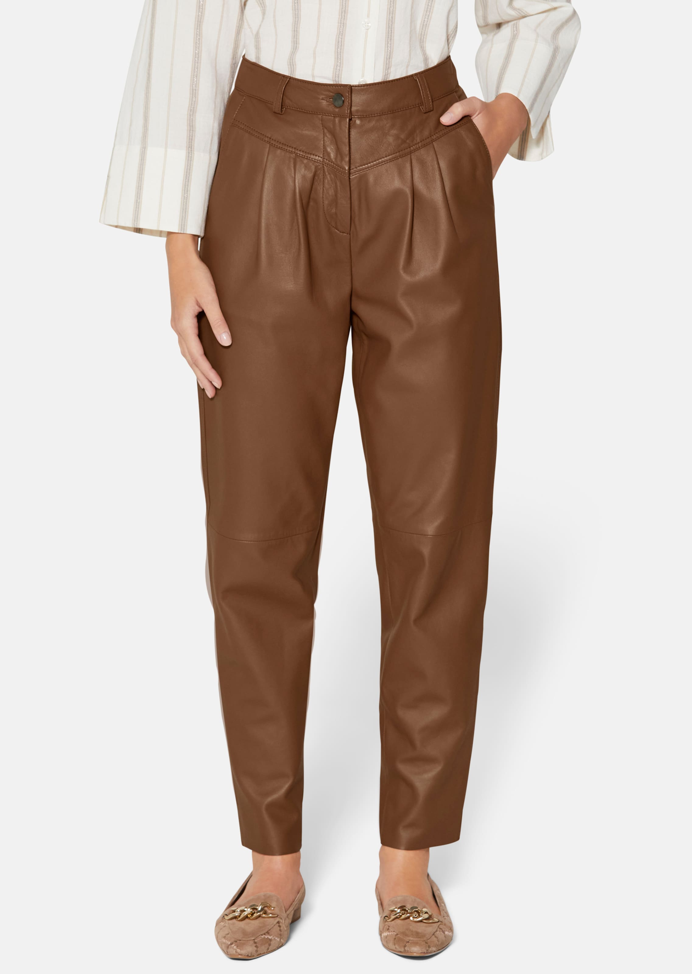 Bundfaltenhose aus Lammnappa