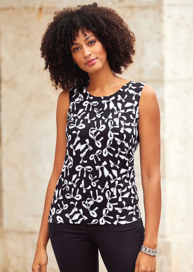 Stricktop mit Schleifen